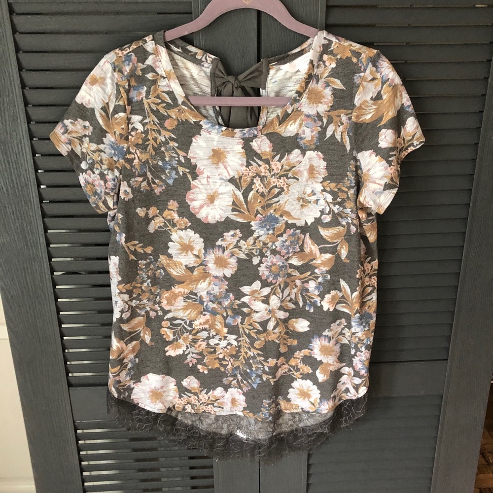 Lauren Conrad blouse